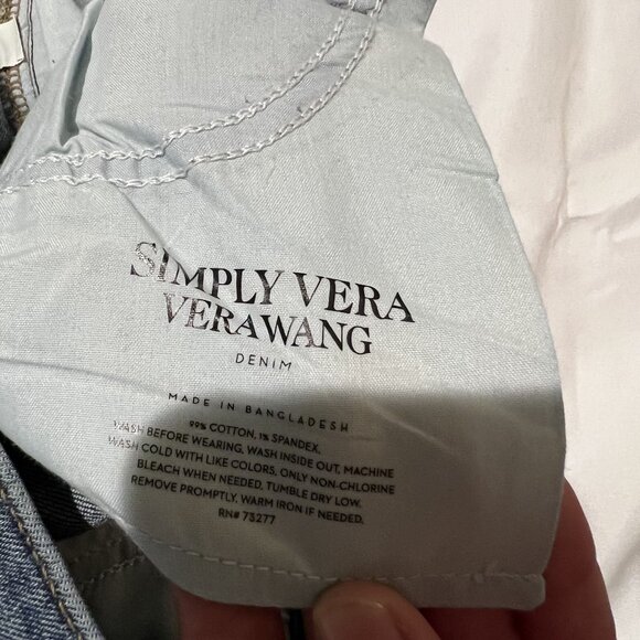 NWT Simply Vera Vera Wang Women's Slim Straight Mid-Rise Jeans size 6 short - Picture 7 of 10